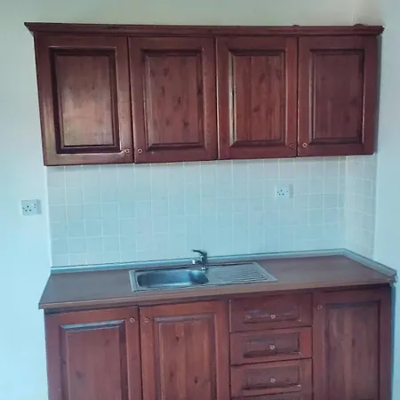 Karpaz Stone House Bed & Breakfast Rizokarpaso