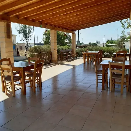 Karpaz Stone House Rizokarpaso