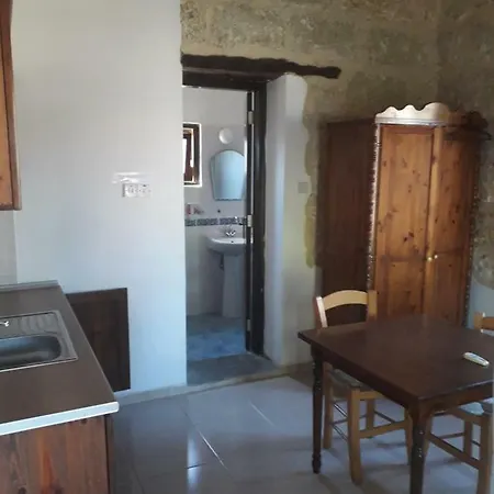 Alojamento de Acomodação e Pequeno-almoço Karpaz Stone House 3*